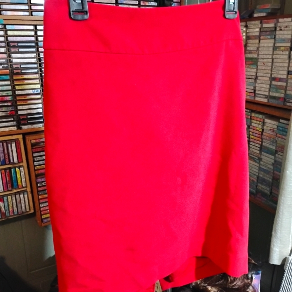 The Limited Size 8 Red Skirt,With Zipper. Cute And Comfy